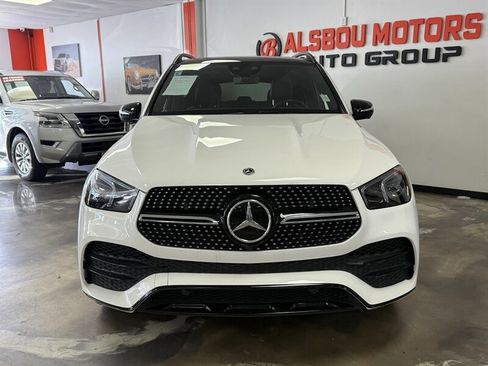 Used 2022 Mercedes-Benz GLE 450 4MATIC w/ AMG Line Exterior image 2