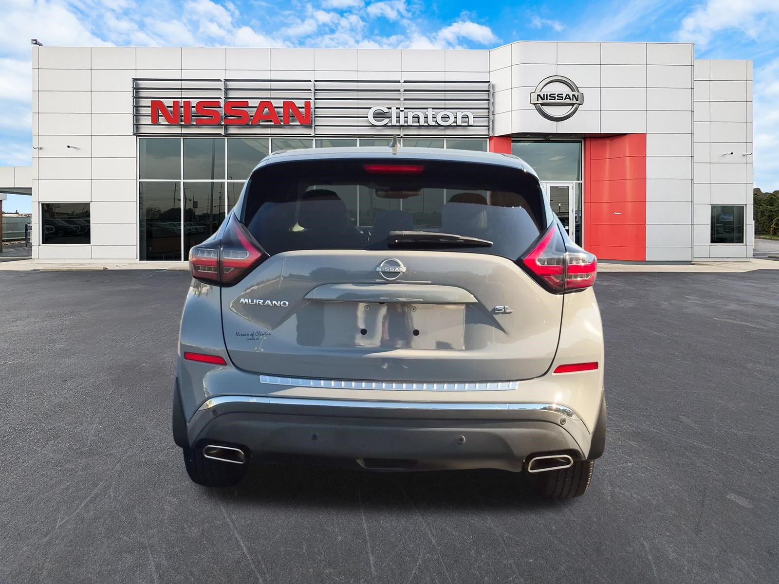 Used 2024 Nissan Murano SL FWD image 4