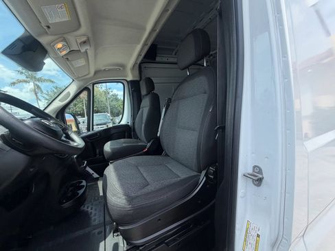 Used 2023 RAM ProMaster 2500 159 High Roof FWD image 14