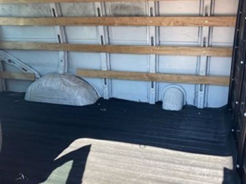 Used 2018 Chevrolet Express 2500 w/ Driver Convenience Package image 12