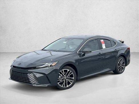New 2026 Toyota Camry XLE image 1