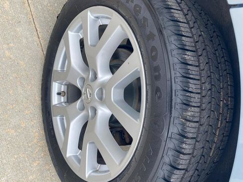 Used 2011 Nissan Rogue SV w/ SL Pkg AWD/4WD image 9