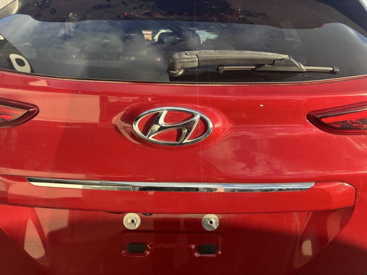 Used 2021 Hyundai Kona Limited w/ Cargo Package AWD/4WD image 12