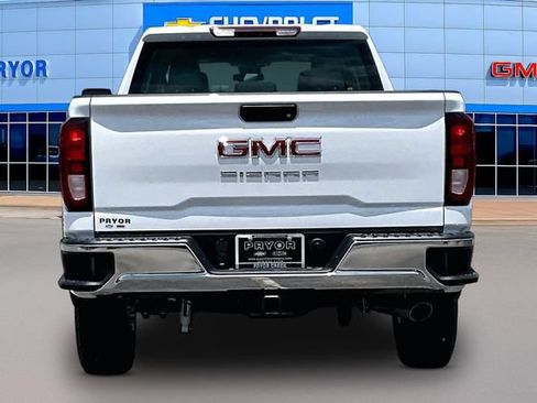 New 2026 GMC Sierra 2500 Pro w/ X31 Off-Road Package AWD/4WD image 4