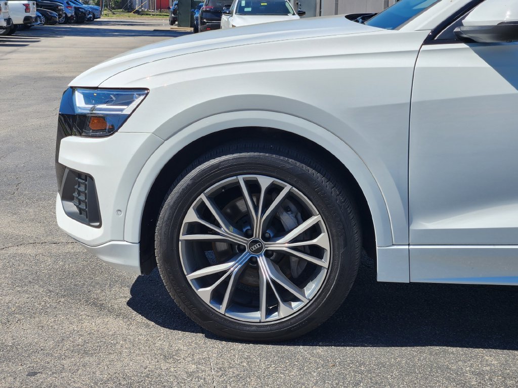 Used 2021 Audi Q8 Premium AWD/4WD image 9