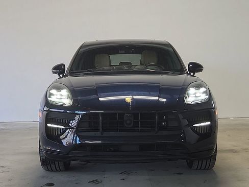 Used 2021 Porsche Macan GTS image 8