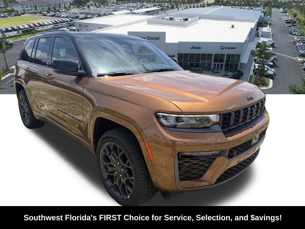 New 2026 Jeep Grand Cherokee Summit w/ Obsidian Package AWD/4WD image 2