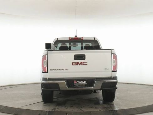 Used 2018 GMC Canyon SLE image 11