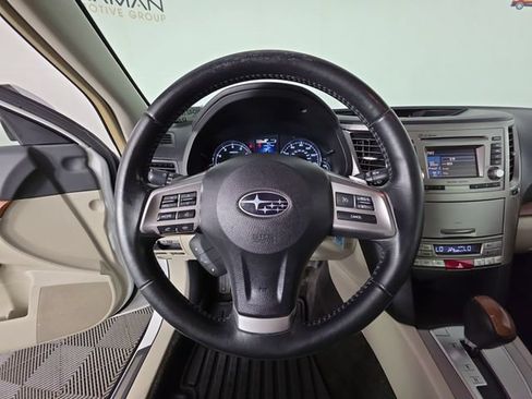 Used 2014 Subaru Outback 2.5i Limited w/ Moonroof Package AWD/4WD image 25