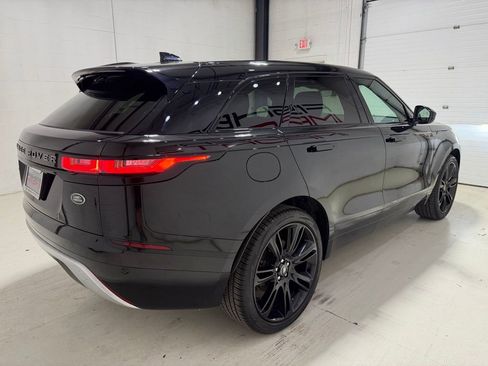Used 2022 Land Rover Range Rover Velar R-Dynamic S AWD/4WD image 8