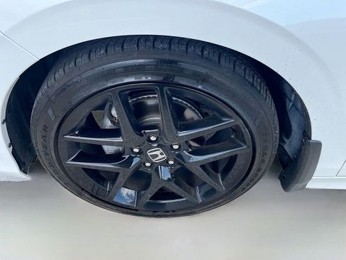 Used 2026 Honda Civic Sport image 29