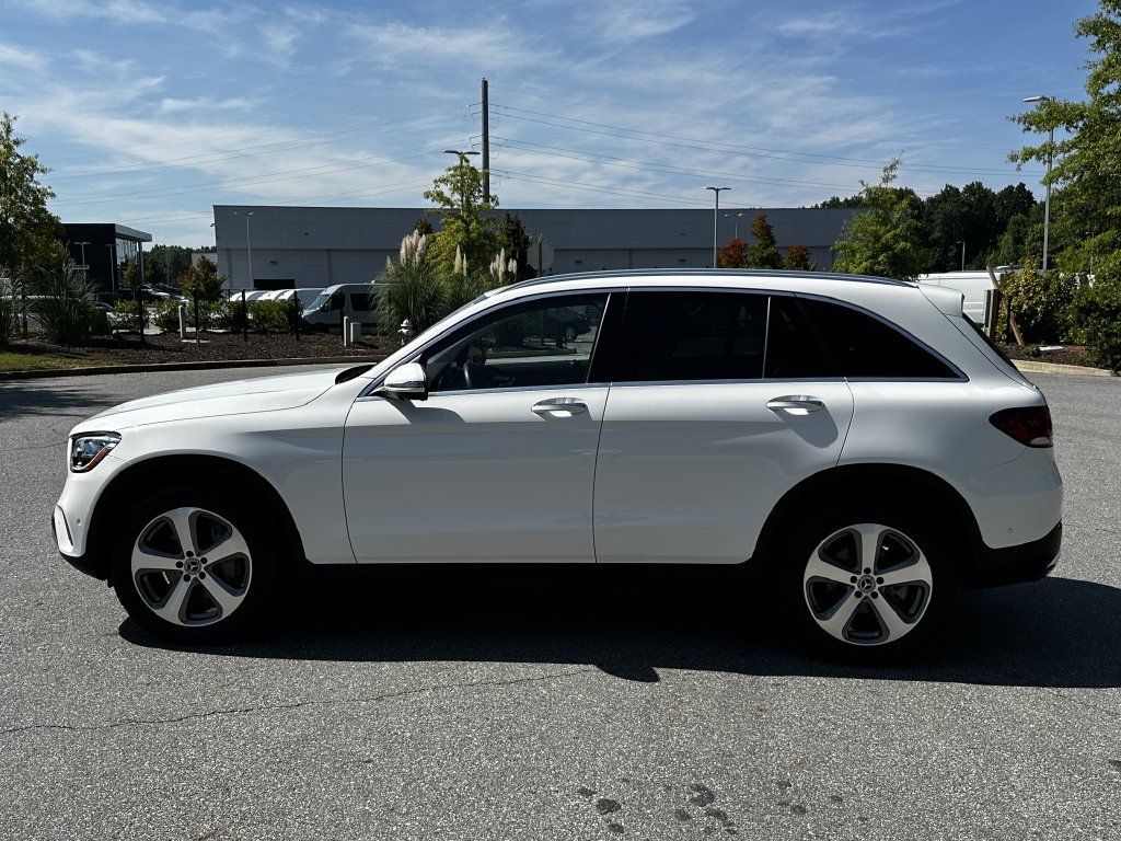 Certified 2022 Mercedes-Benz GLC 300 image 5