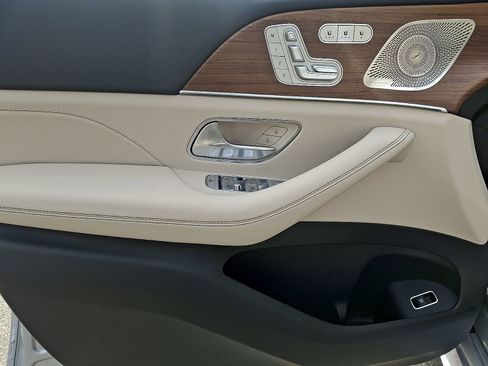 New 2026 Mercedes-Benz GLE 350 4MATIC image 8