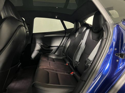 Used 2022 Tesla Model S Plaid image 13