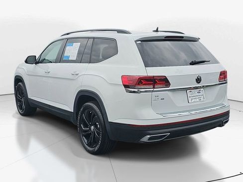 Used 2022 Volkswagen Atlas SE w/ Black Wheel Package FWD image 7