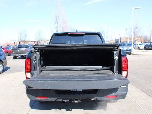 Used 2020 Honda Ridgeline Black Edition image 11