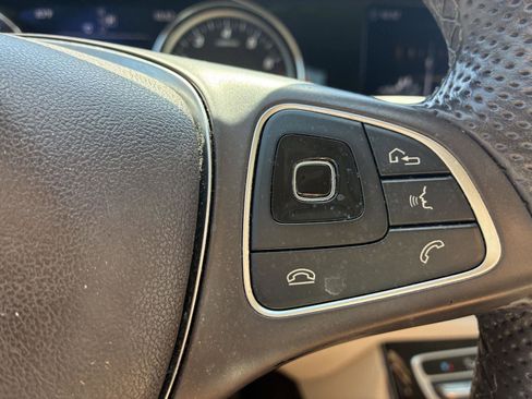 Used 2018 Mercedes-Benz E 400 Cabriolet image 11