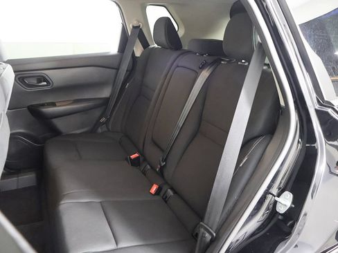 Used 2024 Nissan Rogue S AWD/4WD image 28