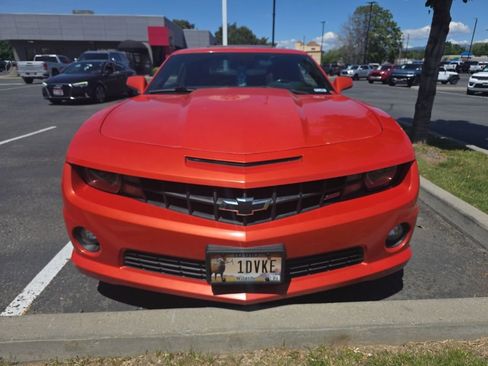 Used 2010 Chevrolet Camaro SS w/ RS Package RWD image 2