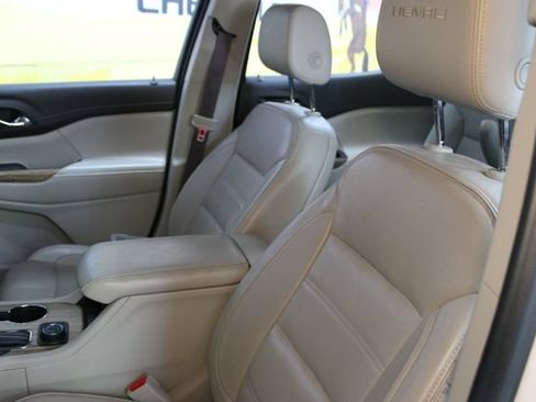 Used 2019 GMC Acadia Denali AWD/4WD image 21