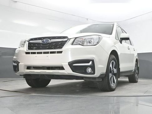 Used 2017 Subaru Forester 2.5i Premium AWD/4WD image 26
