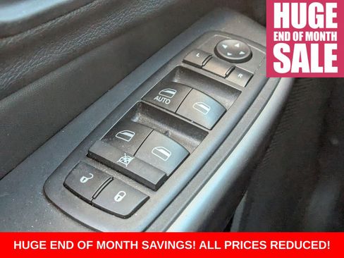 Used 2019 Jeep Cherokee Latitude w/ Cold Weather Group image 35