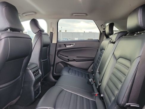 Certified 2024 Ford Edge SEL image 13