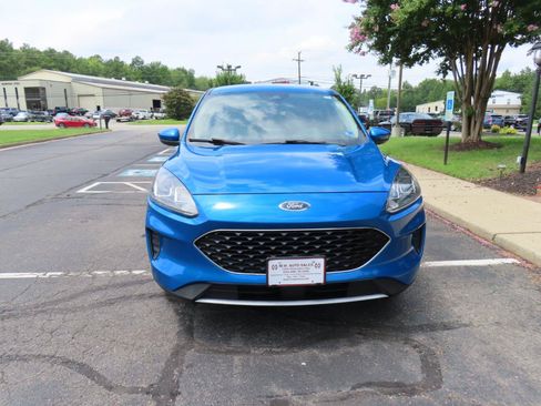 Used 2020 Ford Escape SE FWD image 12