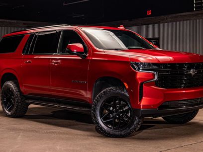 Used 2024 Chevrolet Suburban RST w/ Luxury Package