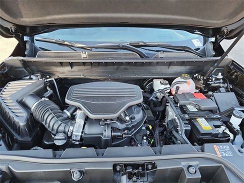 Used 2023 GMC Acadia AT4 w/ Technology Package image 25