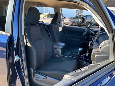 Used 2021 Toyota 4Runner TRD Off-Road image 8