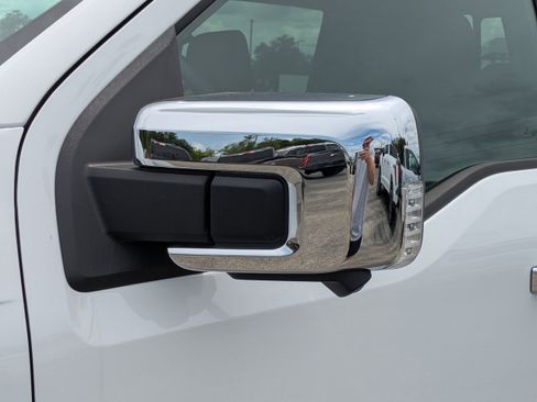 Used 2025 Ford F150 XLT w/ Equipment Group 302A MID image 11