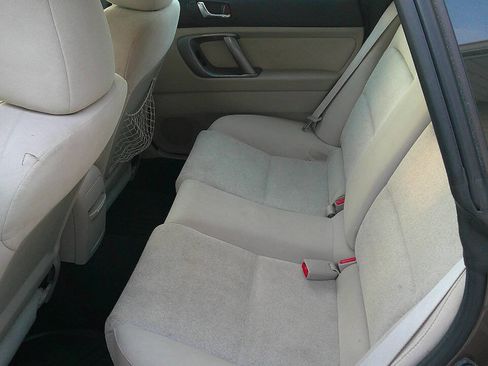 Used 2009 Subaru Outback 2.5i Special Edition image 11