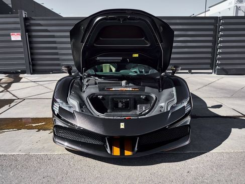 Used 2023 Ferrari SF90 Stradale image 19
