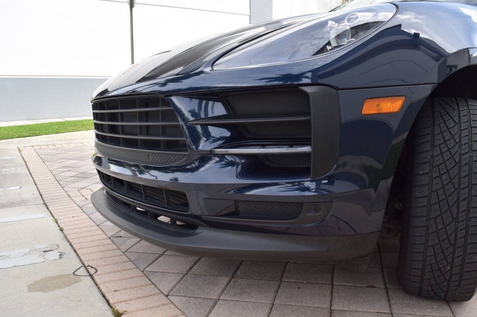 Used 2019 Porsche Macan AWD/4WD image 14