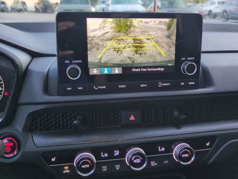 Used 2023 Honda CR-V Sport image 8