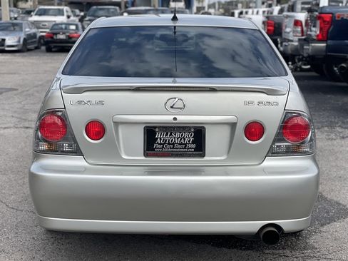 Used 2004 Lexus IS 300 image 17