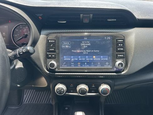 Used 2023 Nissan Kicks SV FWD image 19