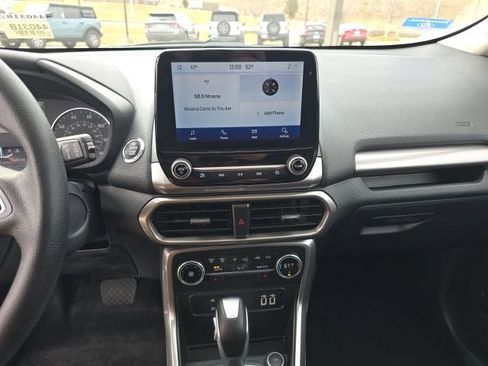Certified 2021 Ford EcoSport SE image 19