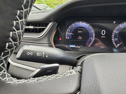 New 2025 Jeep Grand Cherokee L Altitude image 20