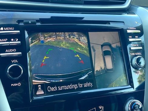 Used 2023 Nissan Murano SL image 28