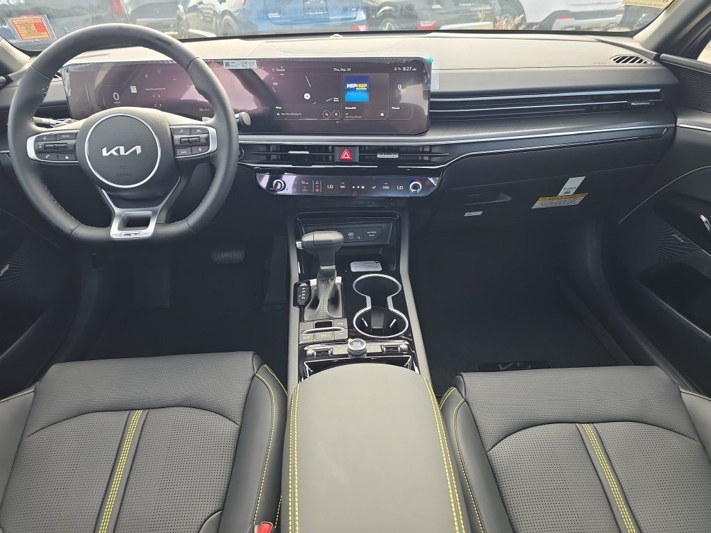 New 2027 Kia K5 GT FWD image 12