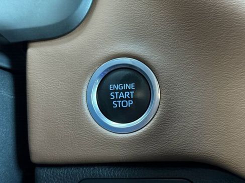 Used 2024 Toyota Tundra 1794 Edition AWD/4WD image 18