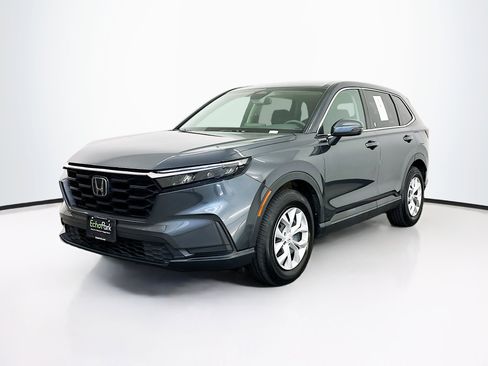 Used 2025 Honda CR-V LX image 3