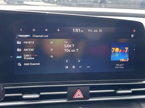 Used 2022 Hyundai Elantra Limited FWD image 37