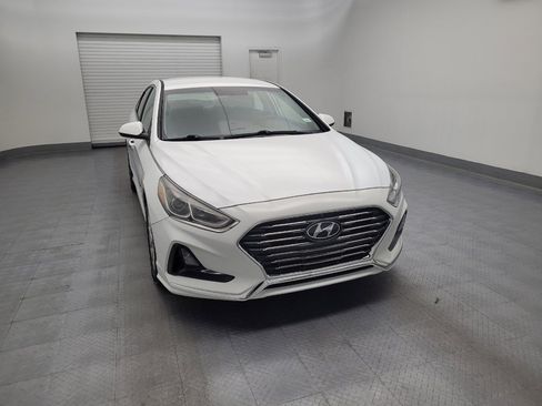 Used 2019 Hyundai Sonata SE FWD image 14