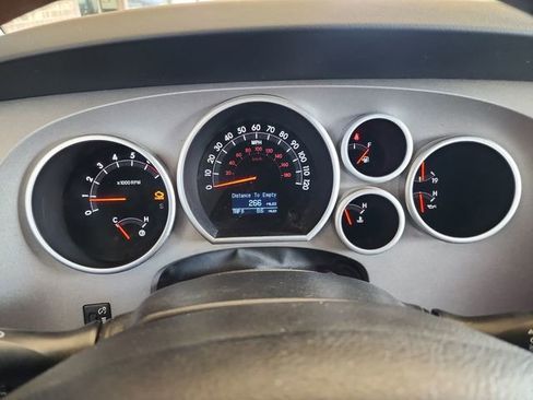 Used 2011 Toyota Tundra Limited w/ Platinum Pkg image 15