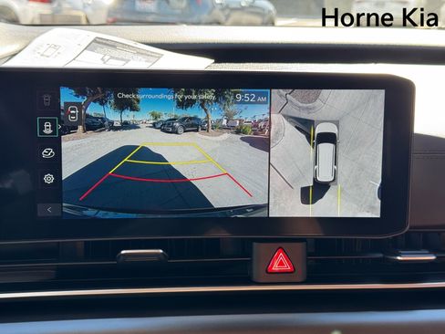 New 2026 Kia Carnival SX Prestige image 16