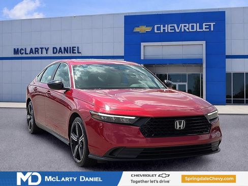 Used 2024 Honda Accord Sport image 1