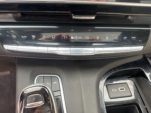 Used 2021 Cadillac Escalade Sport w/ Driver Assist Tech Package image 25